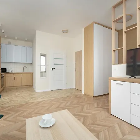 Comfortable In By Renters Appartamento Breslavia