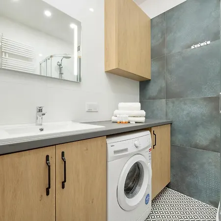 Comfortable In By Renters Apartment Wroclaw