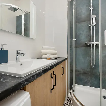 Comfortable In By Renters